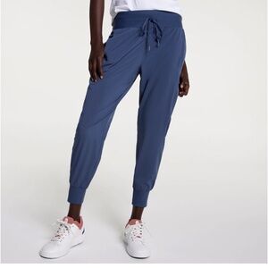 NWT CALIA Women's Truelight Cargo Pocket Jogger